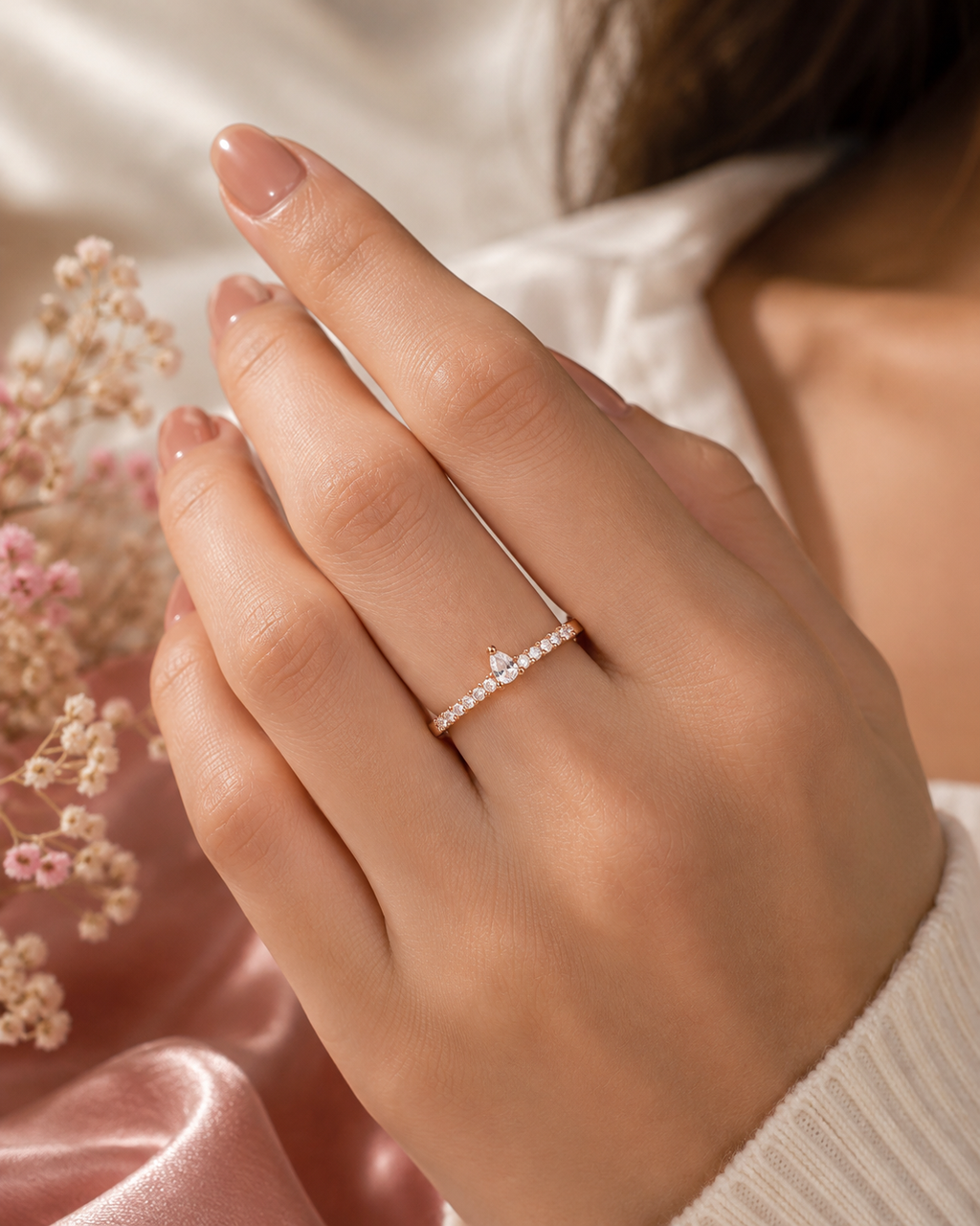 Elegant Pear-Shaped Stone Open Ring – Rose Gold Finish