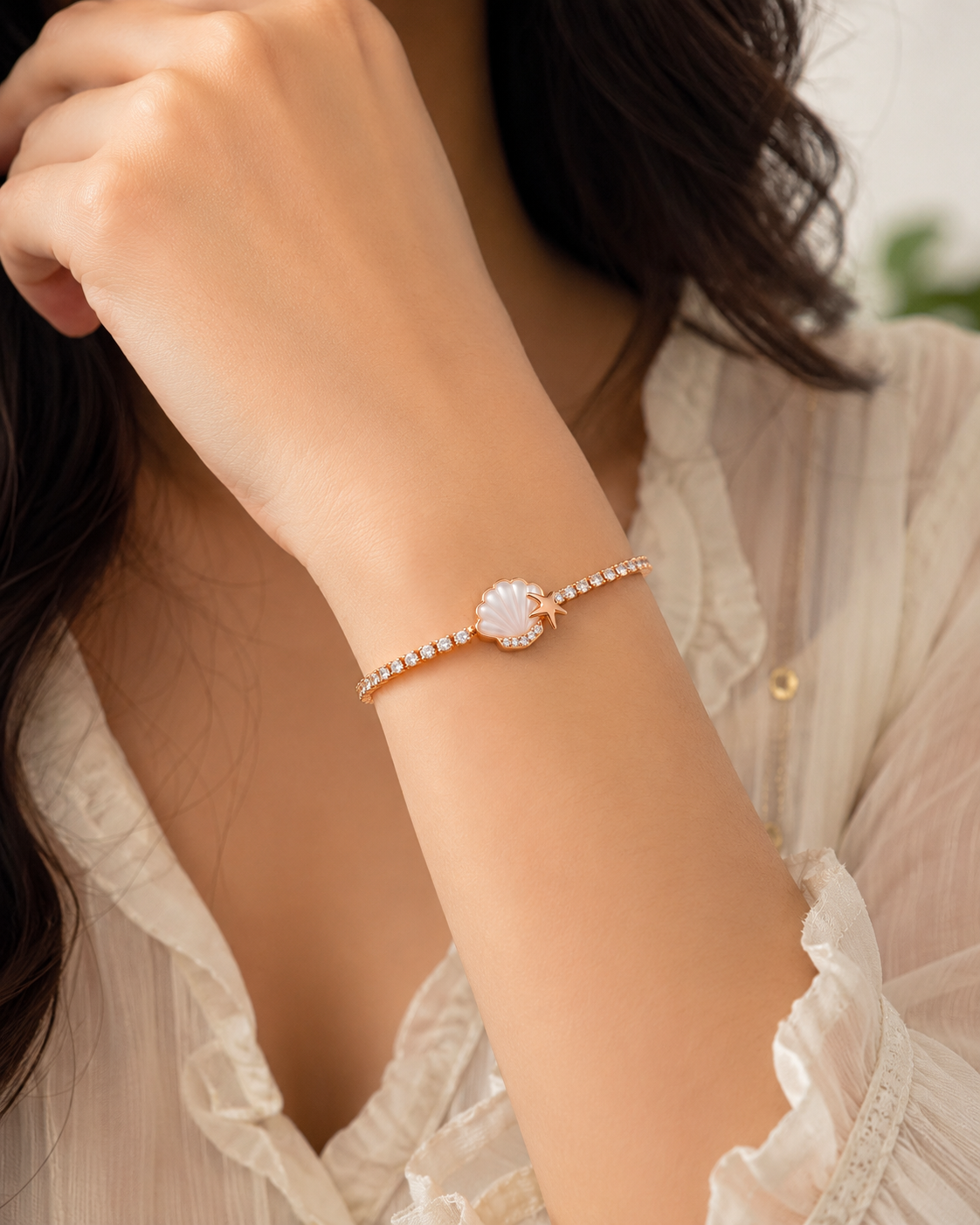 Shell Charm Gold Bracelet for Women | Mayra Luxe